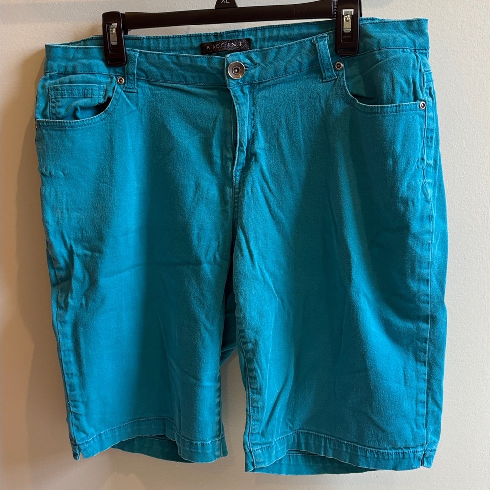 Baccini | Bright Blue Teal Bermuda Shorts w/ Pockets Size 16W